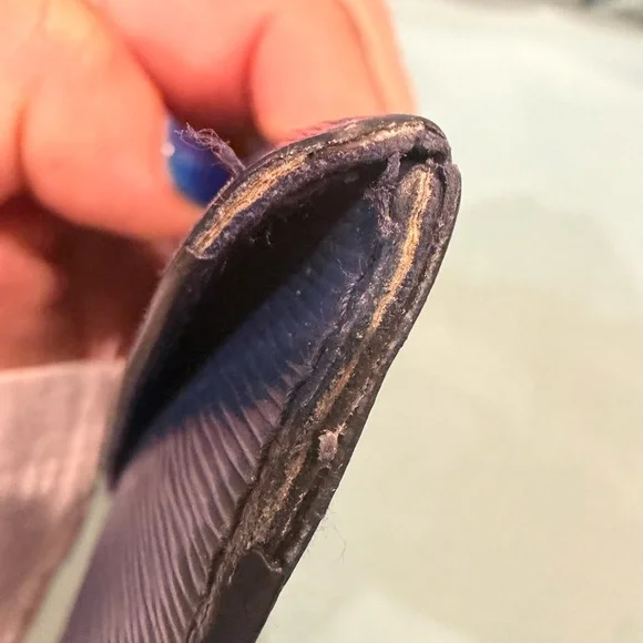 Prada Envelope Wallet in Blue Leather Flawed Gem 💎 - Picture 13 of 17